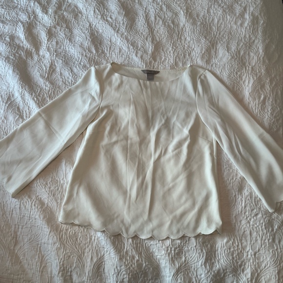 H&M blouse top, loose fitting. Worn once - Picture 2 of 5